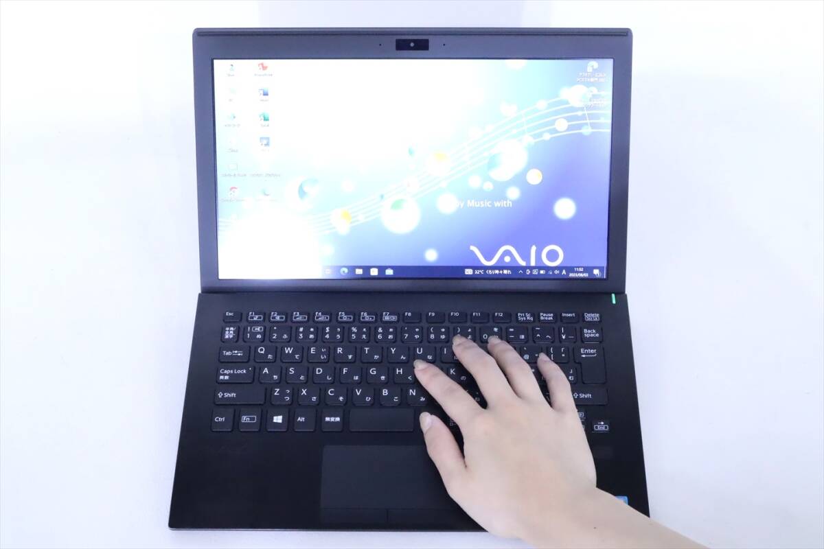 [1 jpy ~]Office2021 installing! battery excellent!LTE correspondence! super light weight compact!VAIO Pro PF VJPF11C12N i5-7200U RAM4G SSD128G 11.6FHD Win10