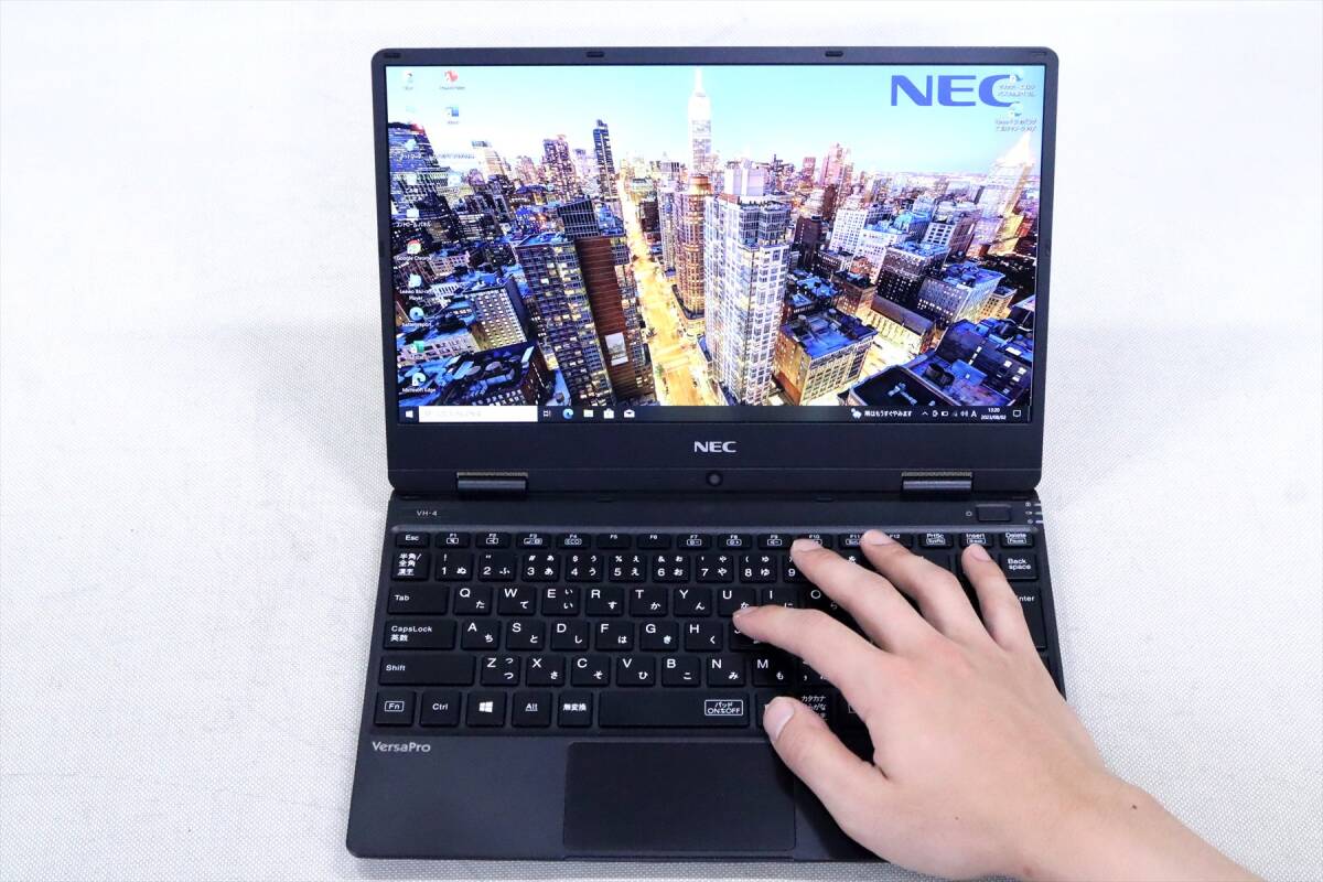 [1 jpy ~]Office2021 installing!2019 year of model! light weight compact PC!VersaPro Type-VH VKT13/H-4 i5-8200Y memory 8G SSD256G 12.5FHD Win10