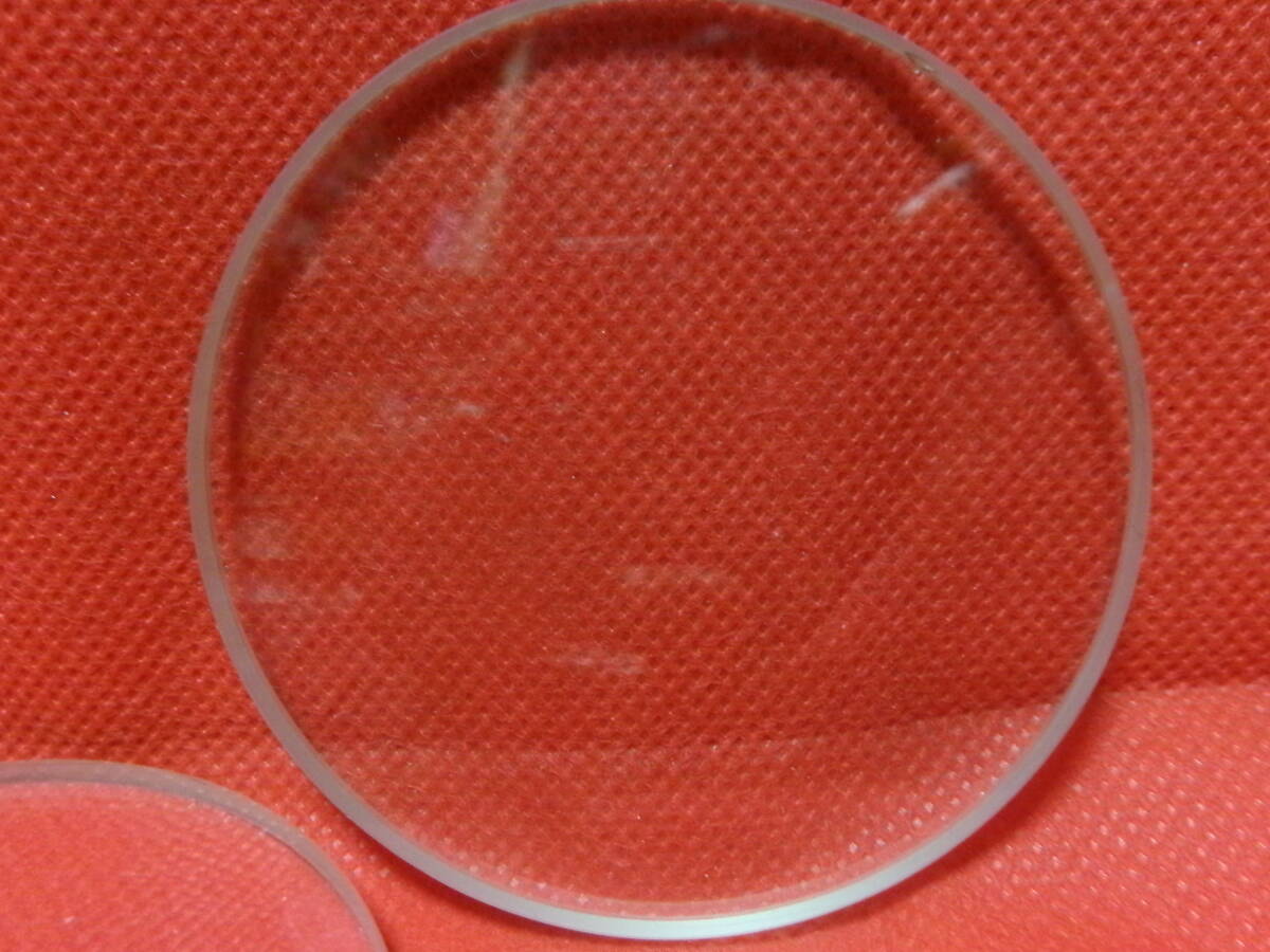 未使用品 ガラス製 文鎮 ペーパーウエイト 円形 丸型 ２個セットの画像3