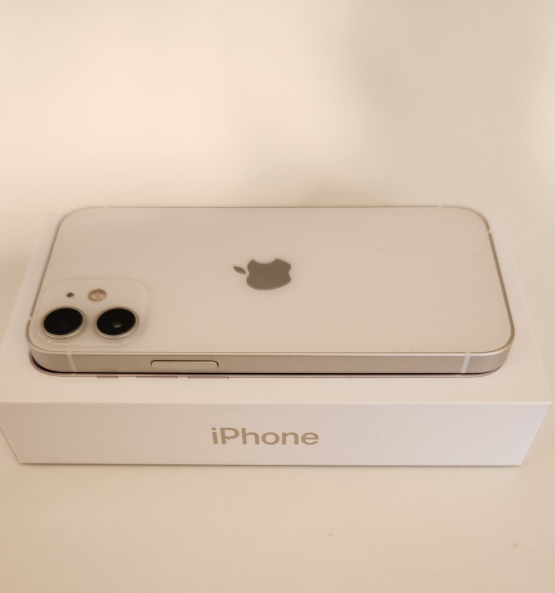 iPhone 12 mini white 128GB simフリー SoftBank 中古 美品の画像6