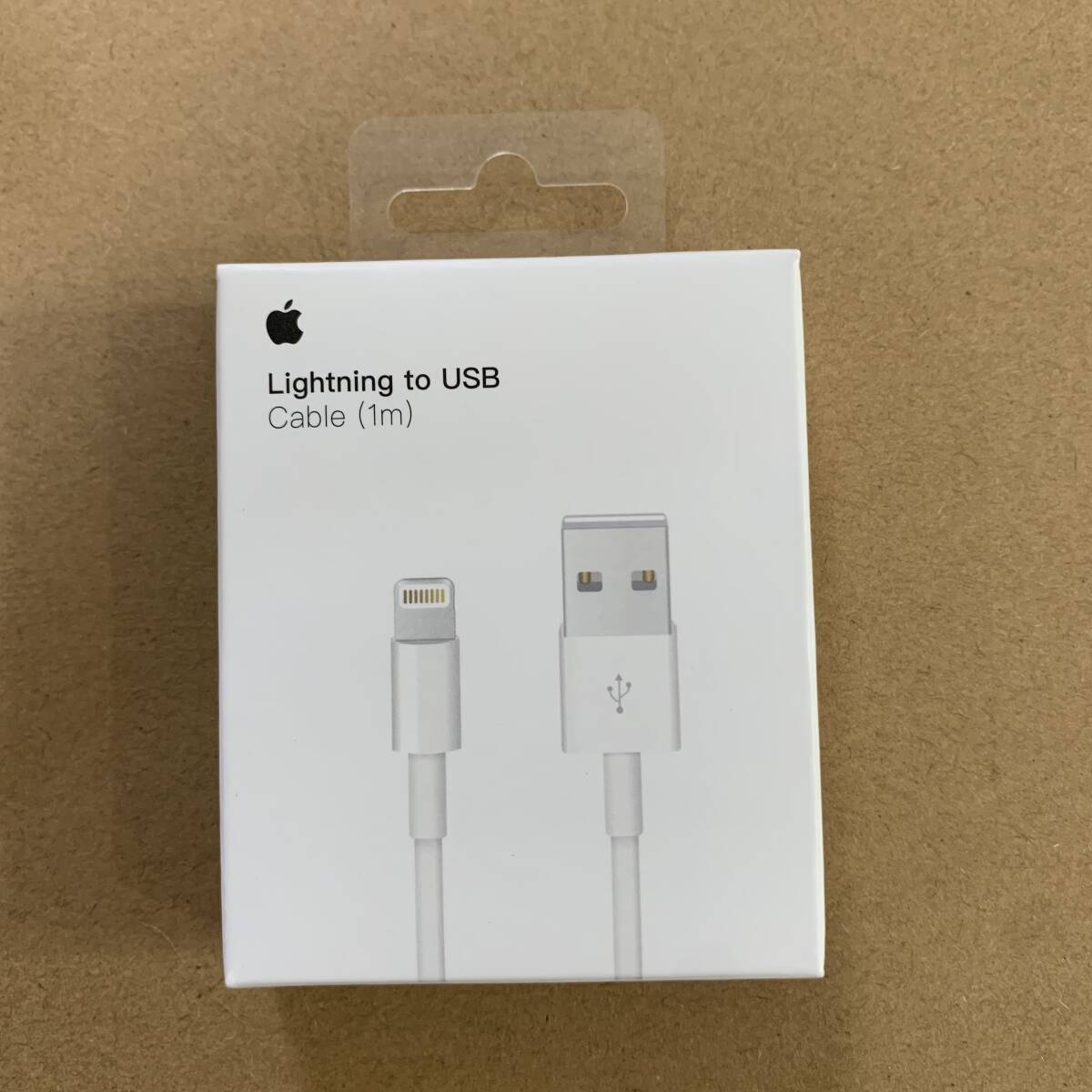 新品未使用　アップル純正　Lightning - USBケーブル 1m　アイホン充電器_画像1