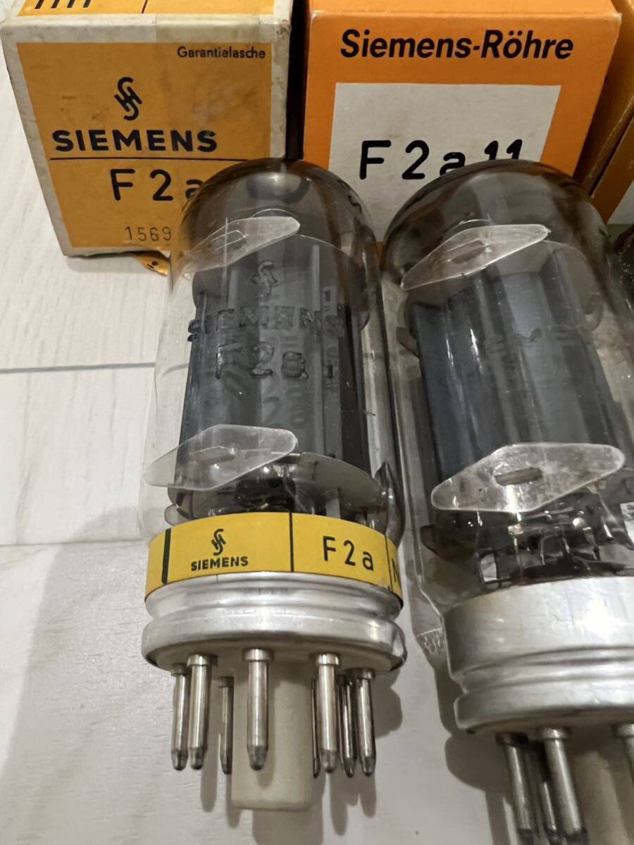 SIEMENS シーメンス　F2a 真空管　4本セット　元箱付き　_画像2