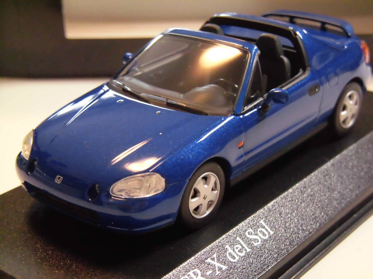 ホンダ　CR-X　del　Sol　キャプティバブルー　【PMA　1/43　ミニチャンプス　ミニカー】　CR-Xデルソル_画像2