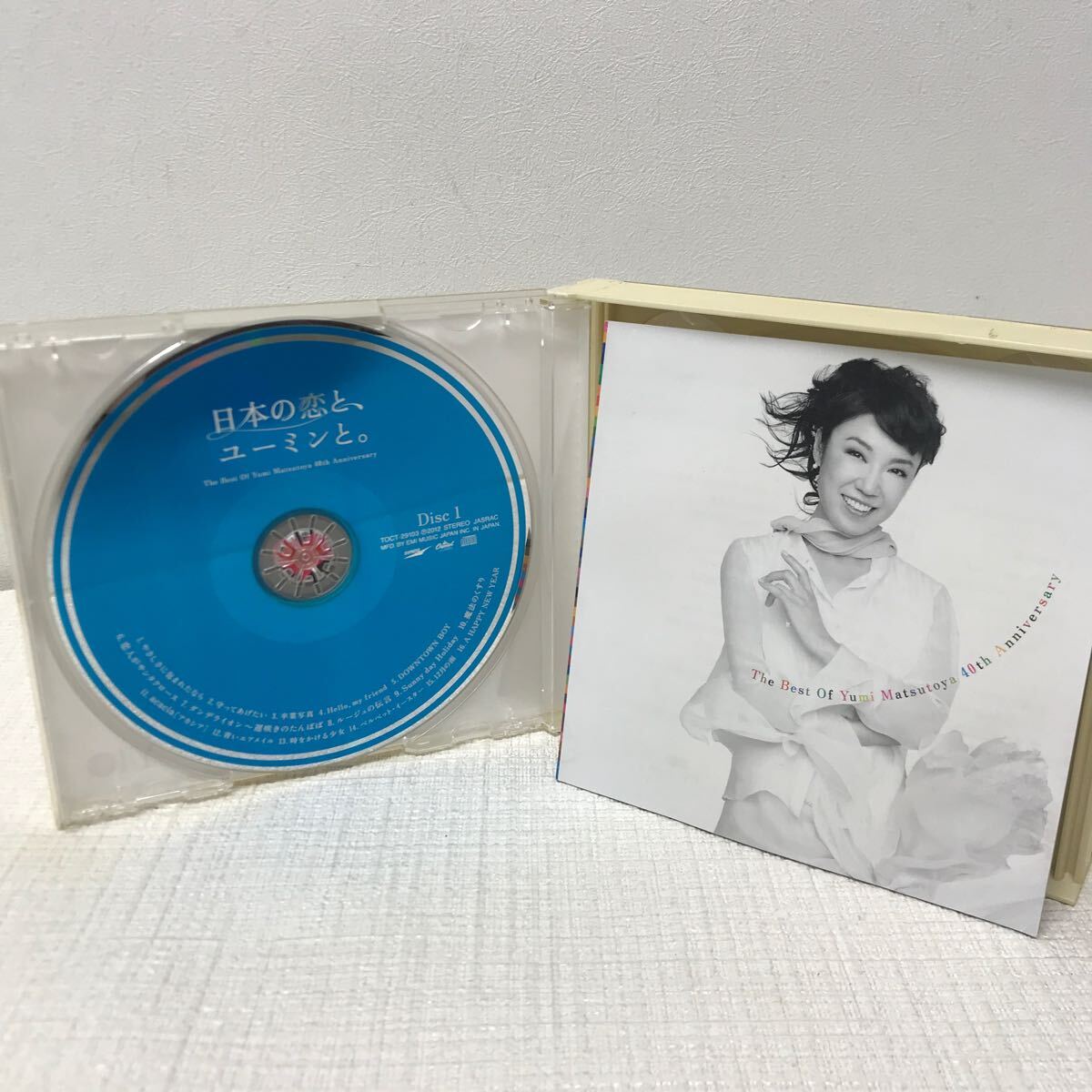 I0411A3 日本の恋と、ユーミンと。 松任谷由実 40周年記念 ベストアルバム CD 3枚組 音楽 邦楽 やさしさに包まれたなら 卒業写真 他_画像4