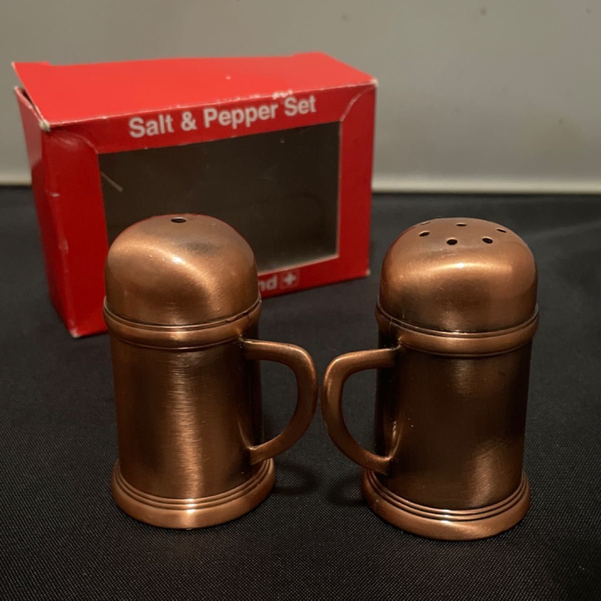 スイス COTFER GENEVE 重量感あり　調味料入れ　Salt&Pepper Set  未使用　送料無料　6-5