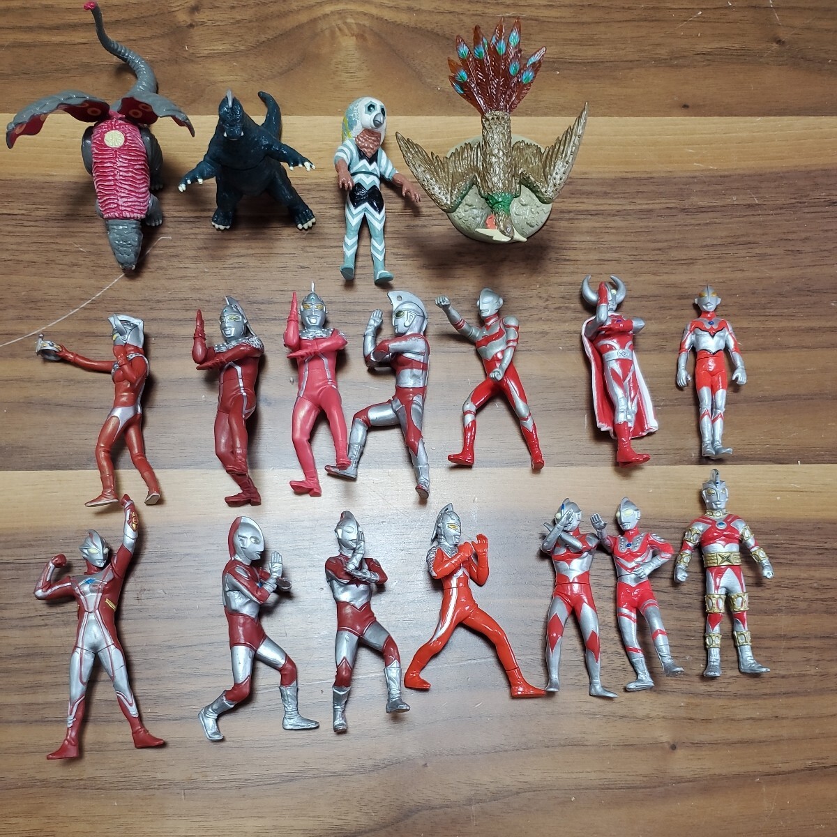 ウルトラマンシリーズセット used リトラの画像1