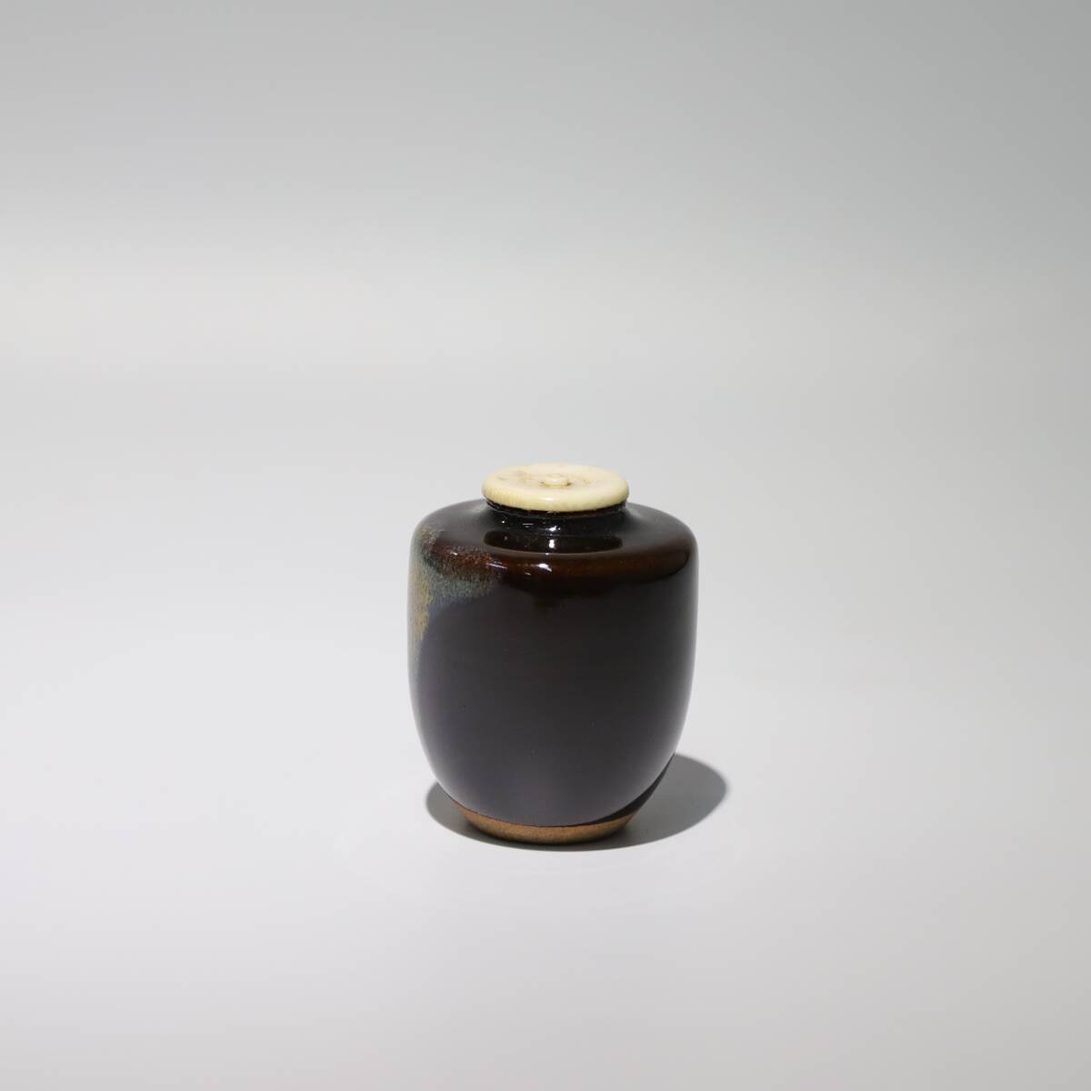 膳所燒 肩型流釉 茶入 茶道具 箱なし 共布 時代物 陶器 瓷器の画像3