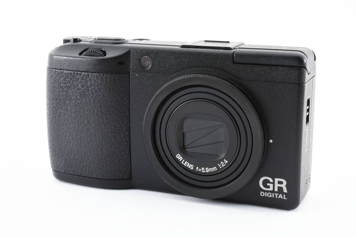 ★☆極上美品★ リコー RICOH GR コンパクトデジタルカメラ DIGITAL II 限定シルバーリング ショット数2741回 付属満載♪＃240408_画像2