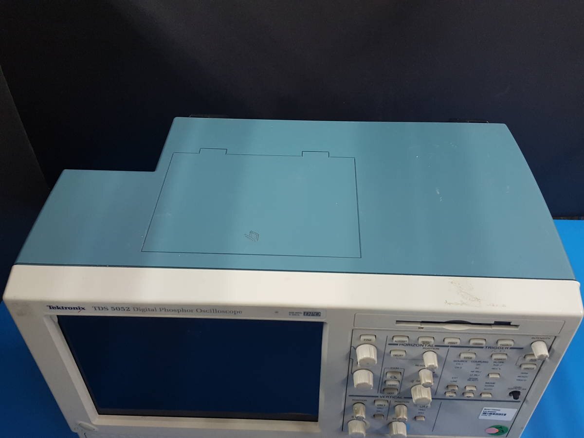 NBC) Tektronix TDS5052 ディジタルオシロスコープ 500MHz, 2ch NBC) Tektronix TDS5052 ディジタルオシロスコープ 500MHz, 2ch