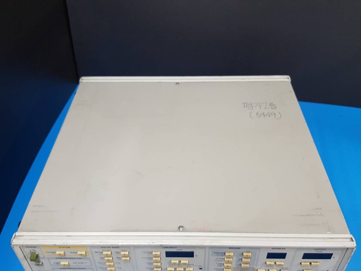 (NBC) Panasonic VP-8400A NTSC/PALシグナルジェネレータ, Signal Generator (中古 A122)_画像8