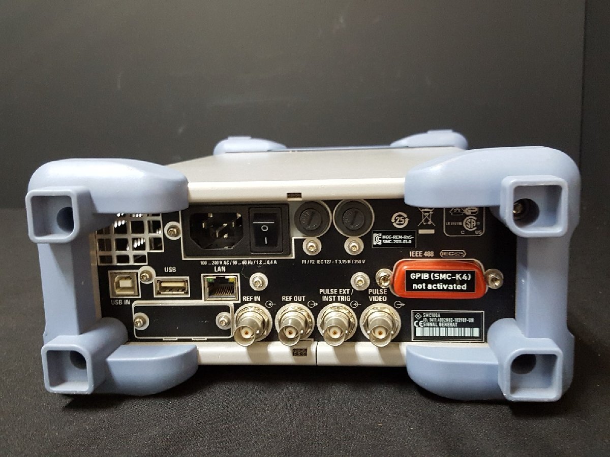 [NBC] R&S SMC100A アナログ信号発生器 9 kHz to 3.2 GHz Signal Generator, Opt. B103 (中古 3989)_画像6