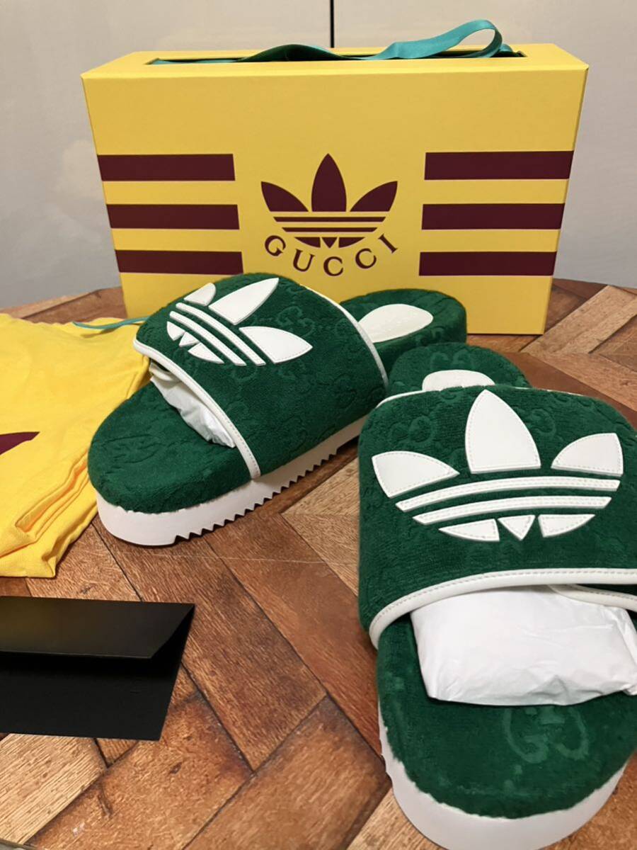 GUCCI× adidasコラボ　サンダル　トレフォイルロゴ_画像1