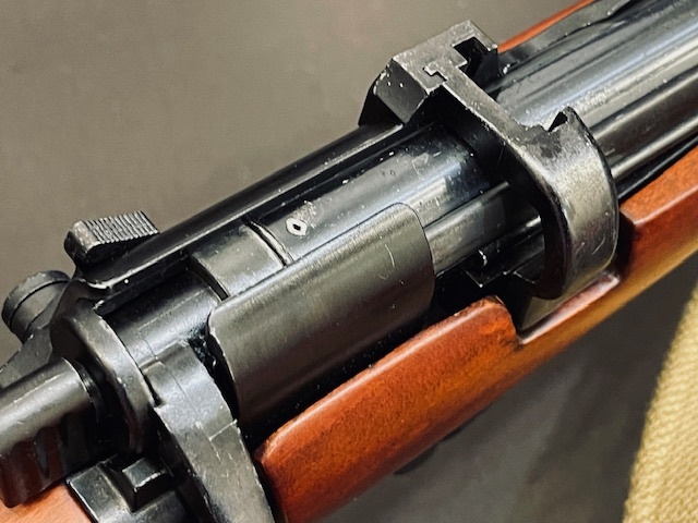 S&T リアルウッド STSPG19RW LEE ENFIELD NO.1 MKIII エアー 新品マガジン、ローディングプレート付きの画像5