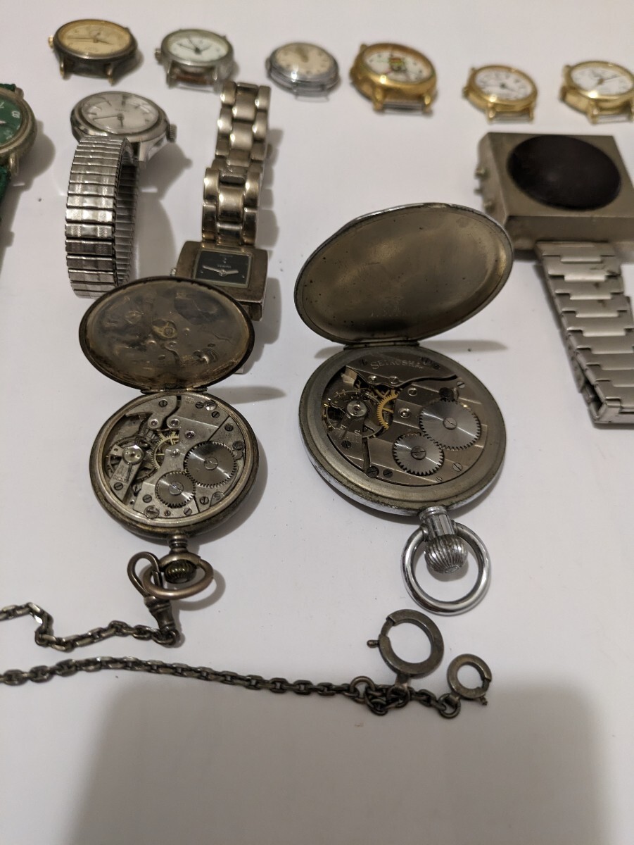 懐中時計 精工舎 エンパイア  腕時計はSEIKO 多数！Orient 自動巻。クォーツ。marumanベルトK22GP刻印。まとめてジャンクの画像3