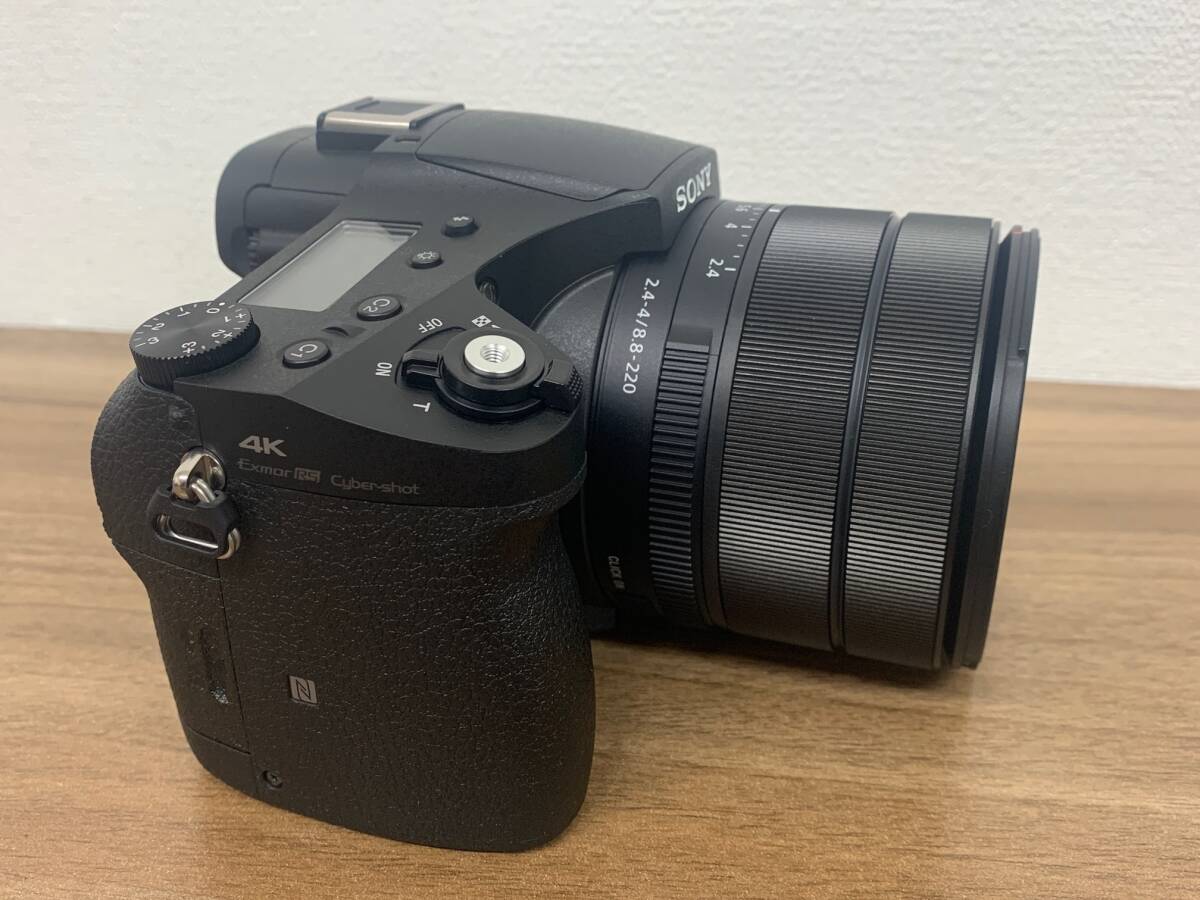 【7483】ほぼ未使用！ 極美品 SONY ソニー Cyber-shot サイバーショット RX10IV DSC-RX10M4 デジタルスチルカメラ 　　_画像8