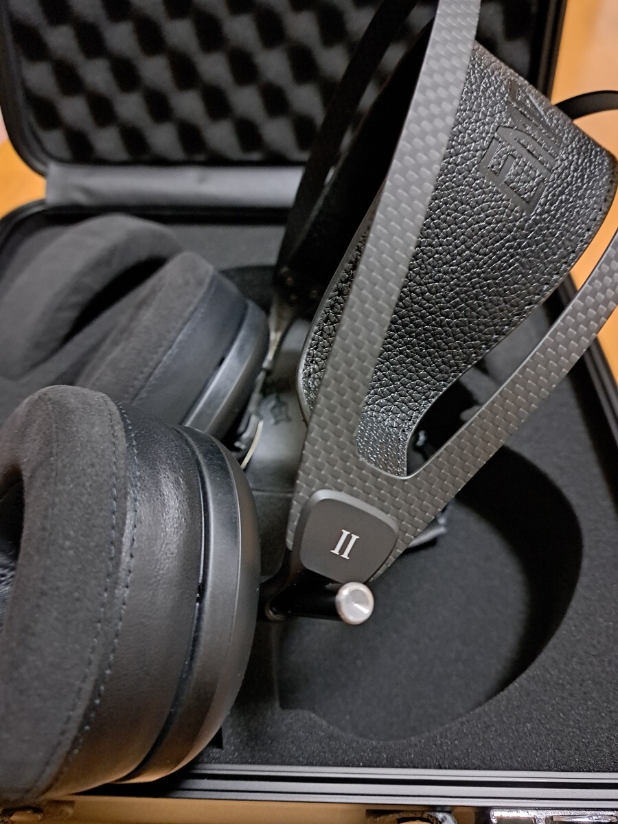 94500円 Meze Audio (メゼオーディオ) Empyrean II 試聴のみ 94500円 Meze Audio (メゼオーディオ) Empyrean II 試聴のみ