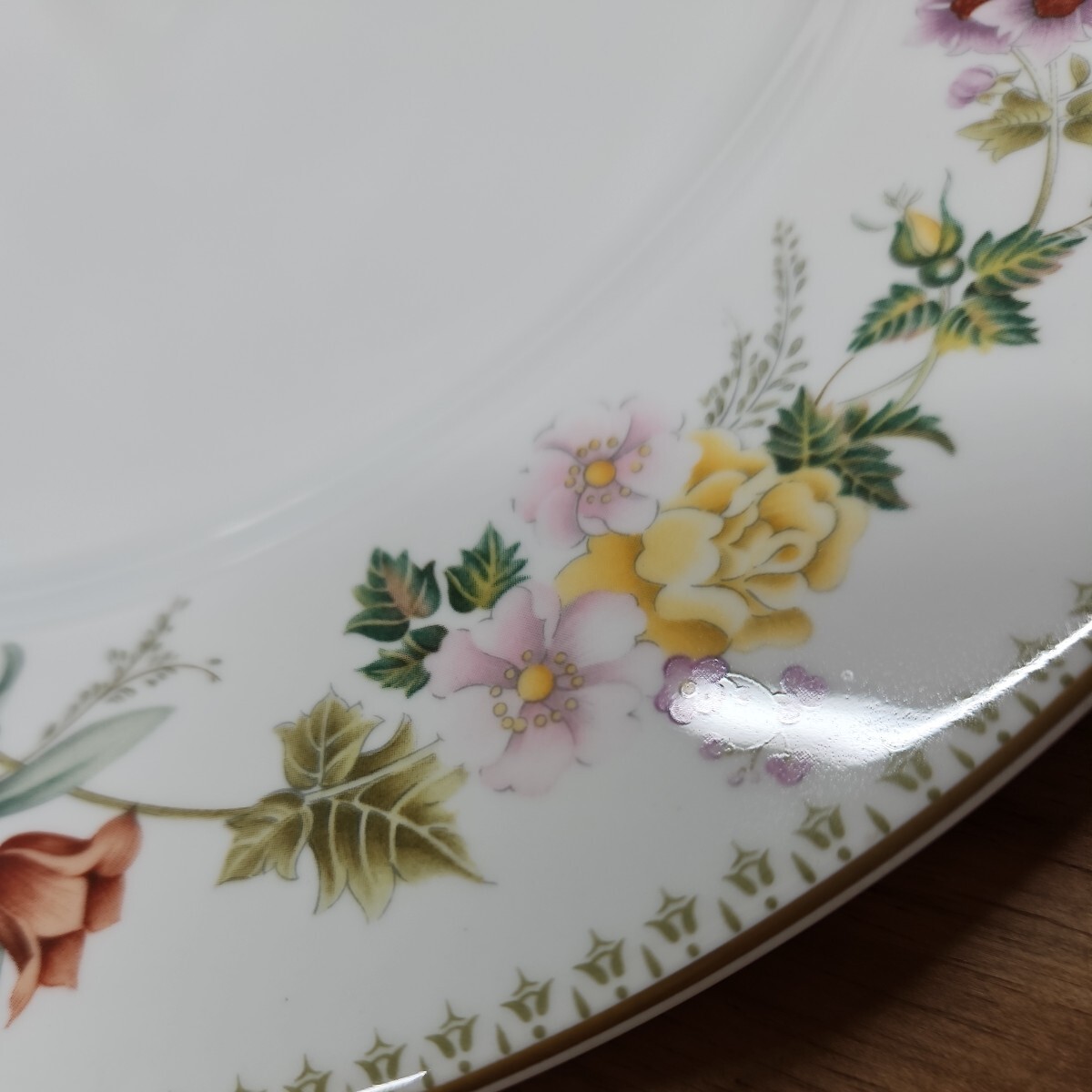  Wedgwood 英国製 ウェッジウッド Mirabelle ミラベル ディナー大皿花柄  アンティーク食器  ヴィンテージの画像4