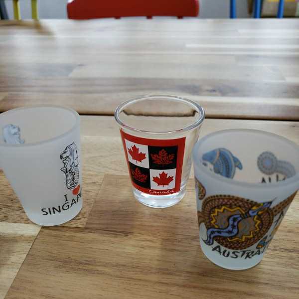 世界のショットグラス 冷酒カップ 5点セット カナダ スペイン エジプト オーストラリア シンガポール まとめ売りの画像6