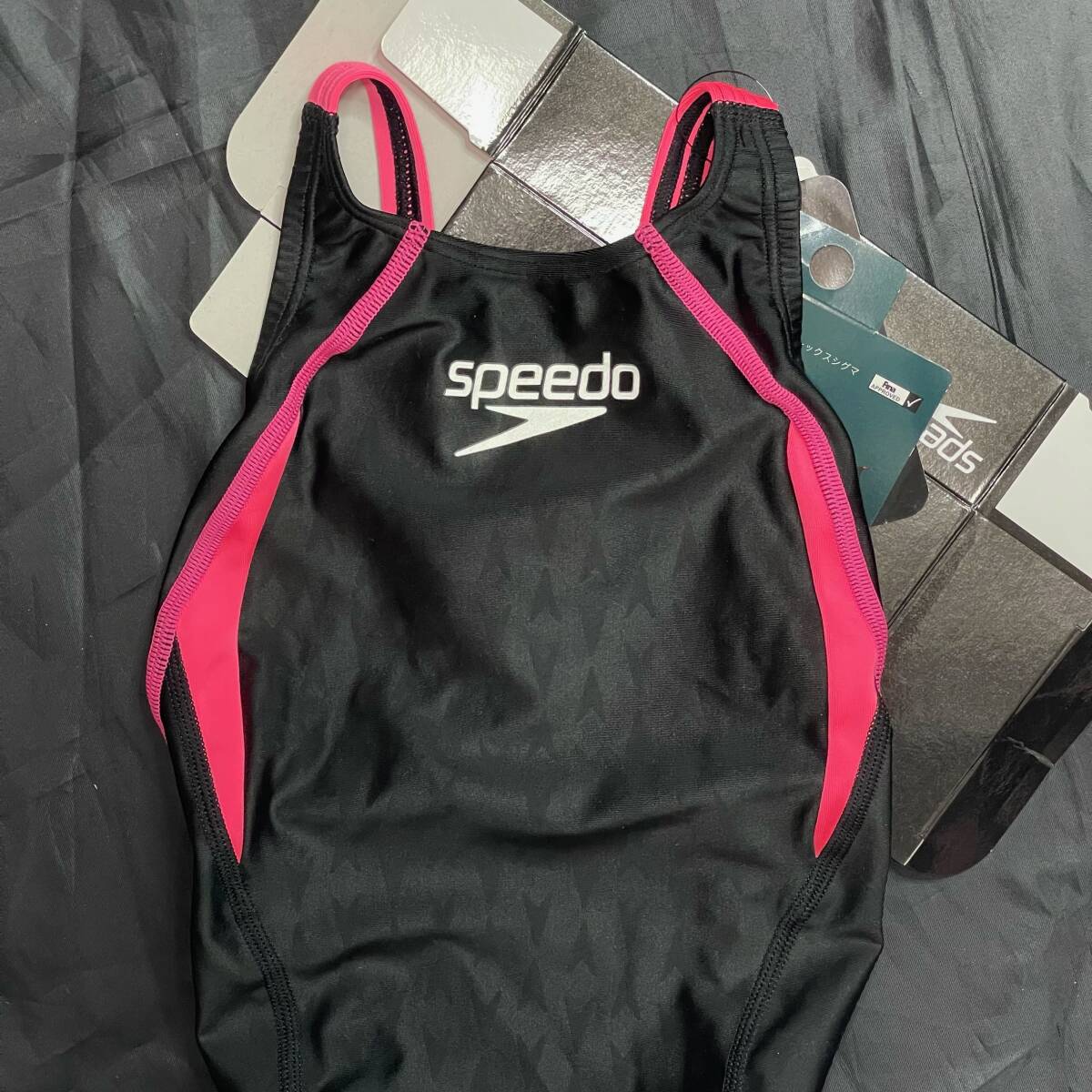 新品 ゴールドウィン SPEEDO フレックスシグマ 女子 競泳水着 ミディアムでも結構ハイレグ ハイカット レア 黒 ピンク グラビア 部活 Σの画像3