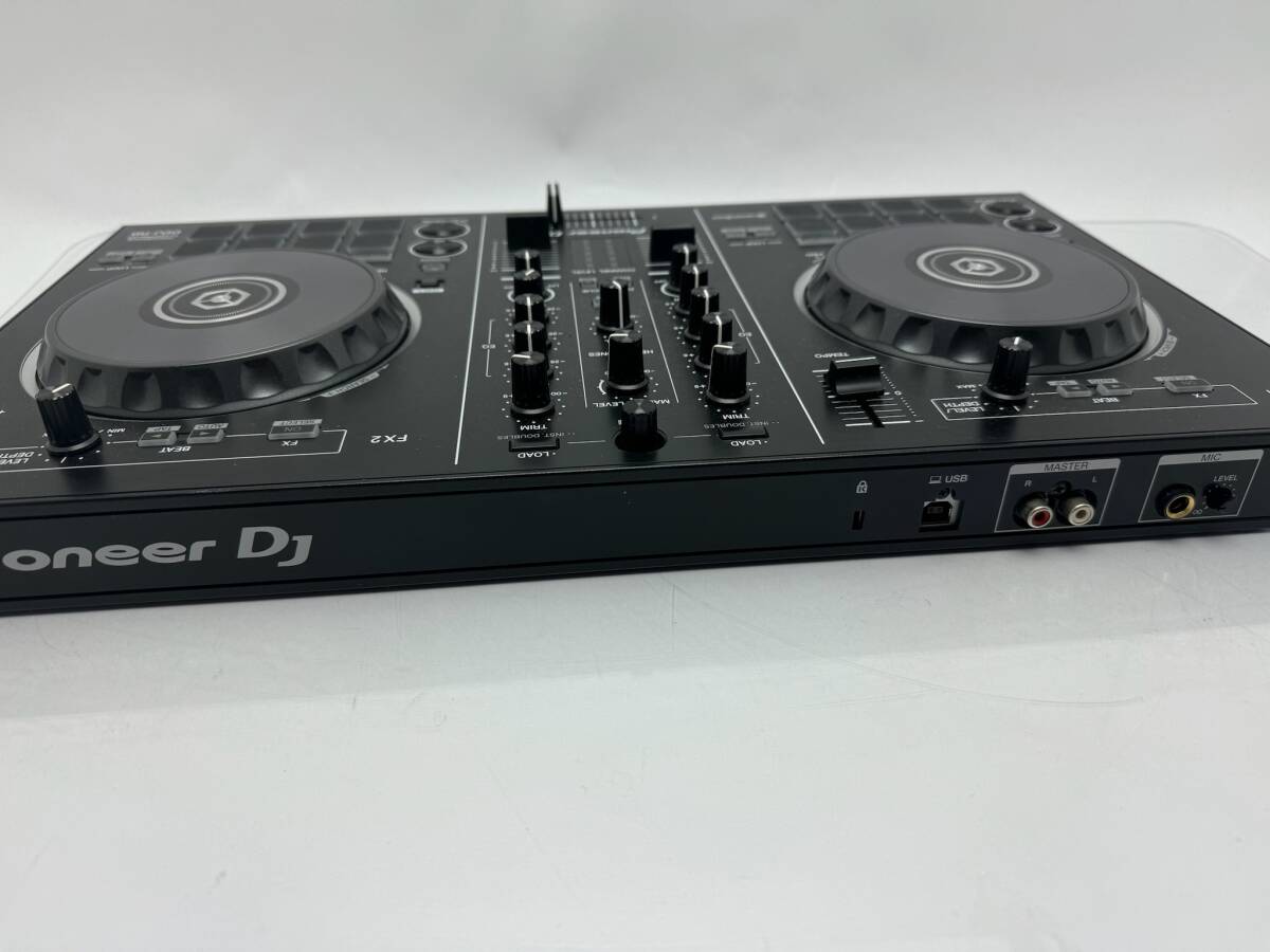 ◆パイオニア DJ コントローラ DDJ-RB SXJ 中古現状品 通電確認済 2017年製 バッグ入◆R0963の画像4