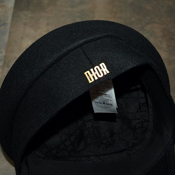 Christian Dior* Christian Dior Casquette * черный померить только 