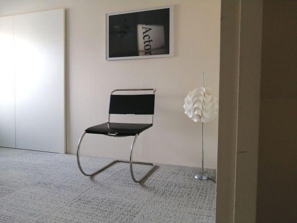 MR10 Sling Lounge Chair In Italia / Mies VanDerRohe #Knoll #Cassina #大塚家具 北欧 椅子 チェア マルトスタム ブロイヤー イタリアの画像3