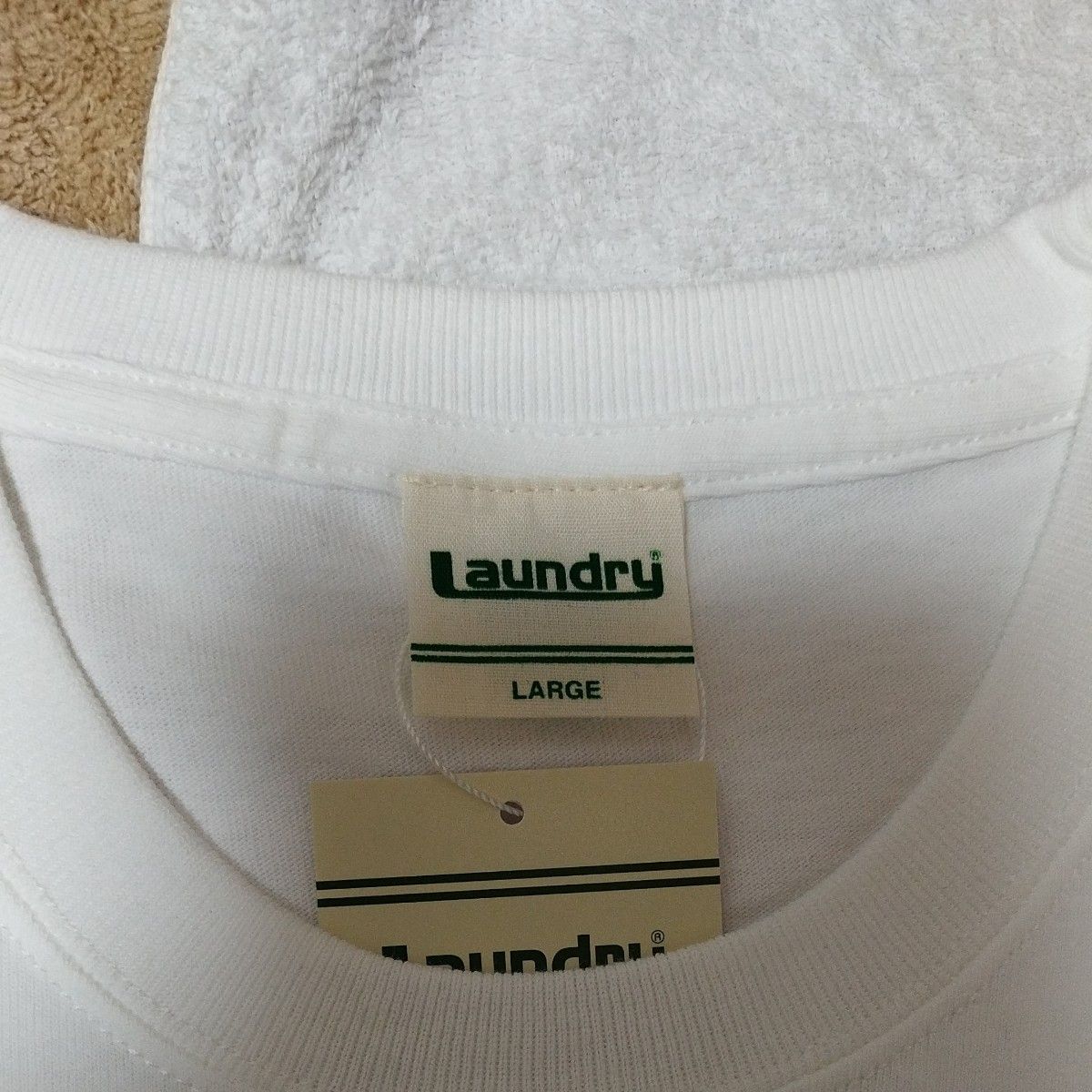 laundry　 Tシャツ　新品　 ホワイト　※本日のみタイムセール※