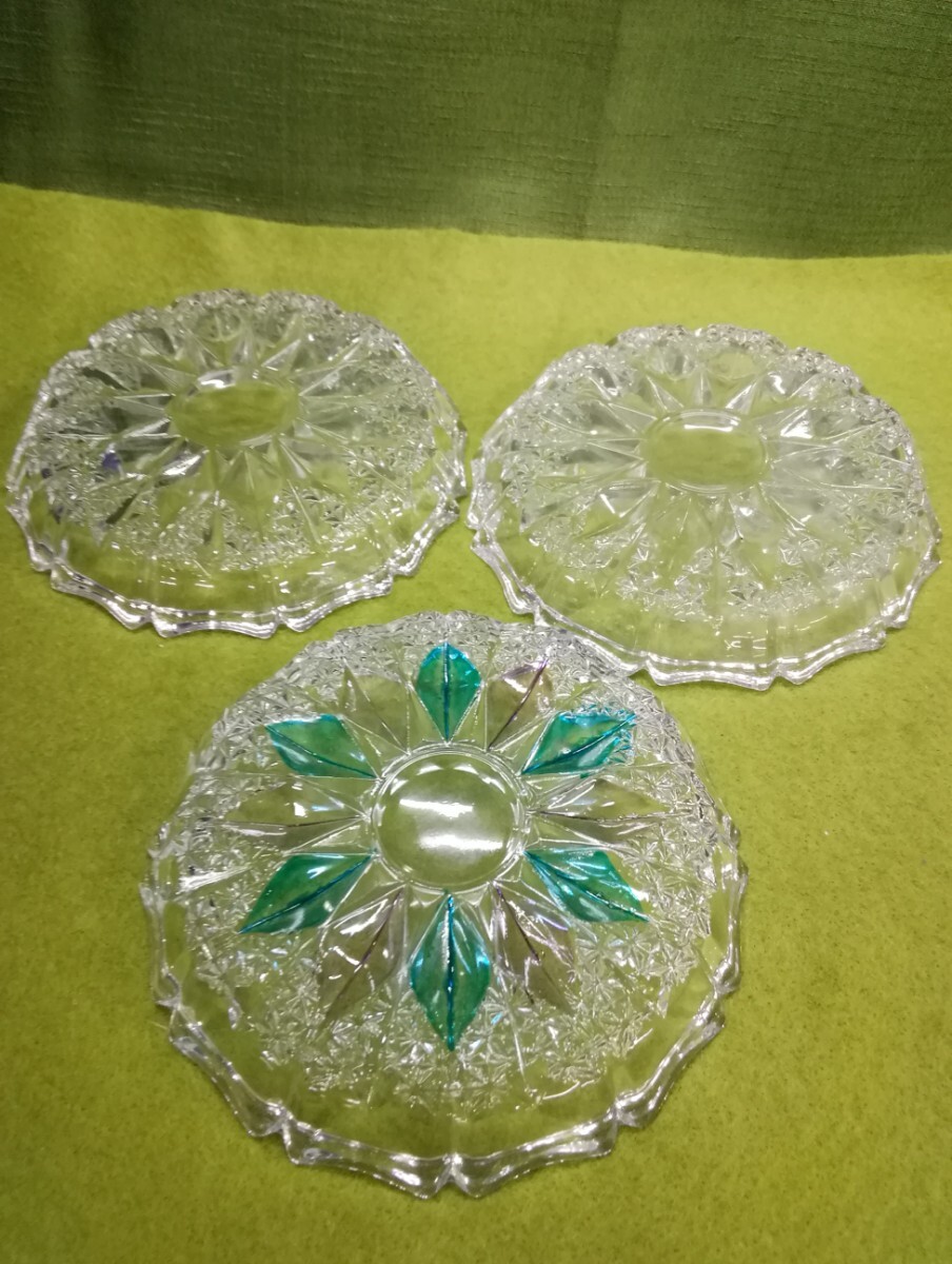 g_t U792 昭和レトロ ガラス製豆皿 三枚組 キラキラしていて夏らしい小皿です。中古の画像6