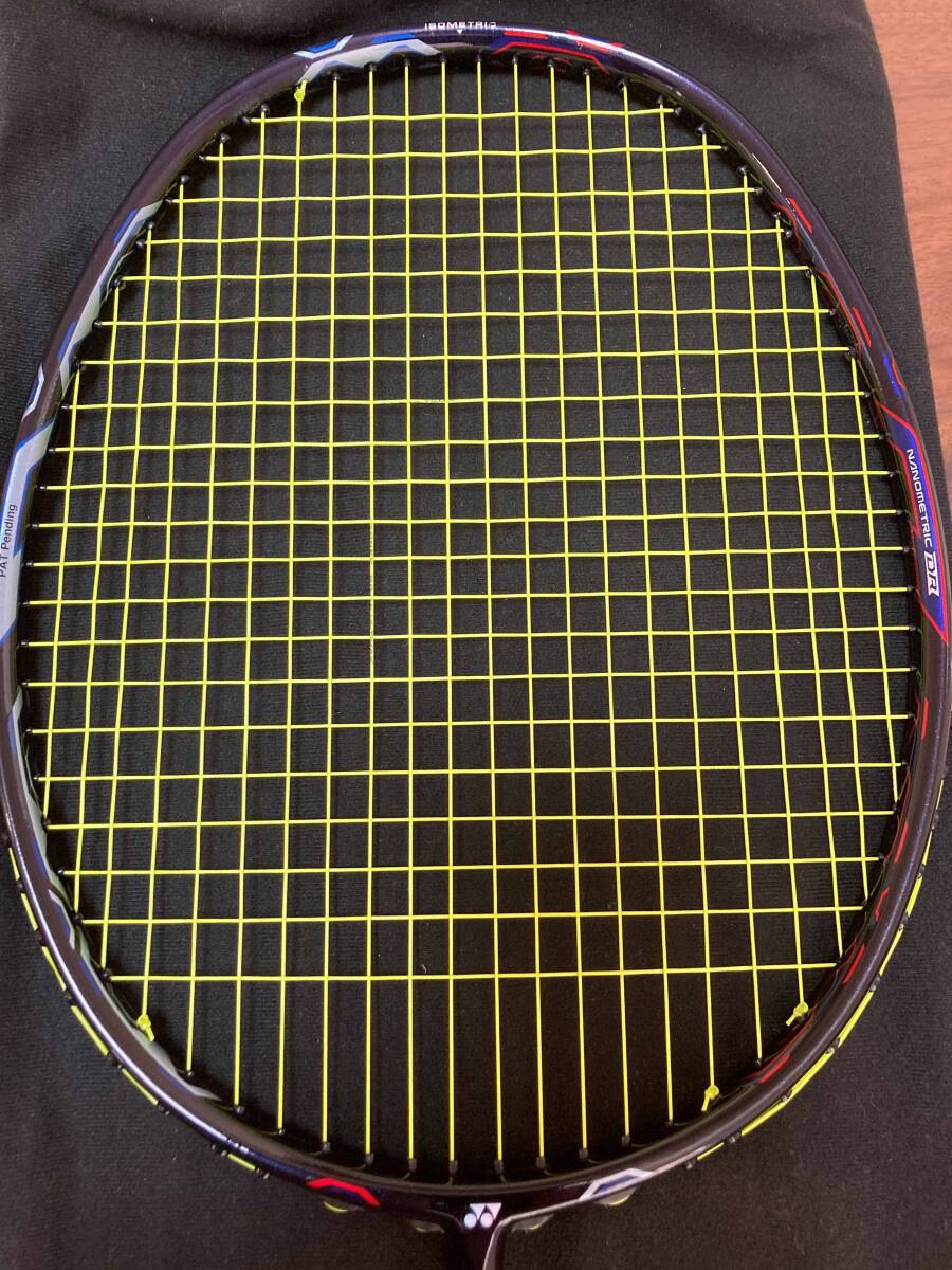 【送料無料】YONEX ヨネックス DUORA 8XP デュオラ バドミントン ラケット サイズ：3UG5 ガットあり（試打程度）_画像6