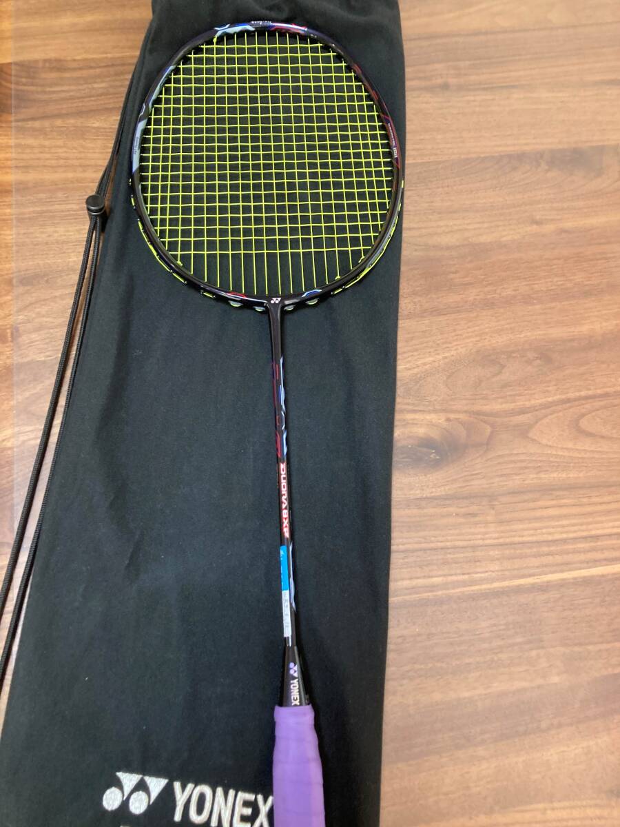 【送料無料】YONEX ヨネックス DUORA 8XP デュオラ バドミントン ラケット サイズ：3UG5 ガットあり（試打程度）_画像1