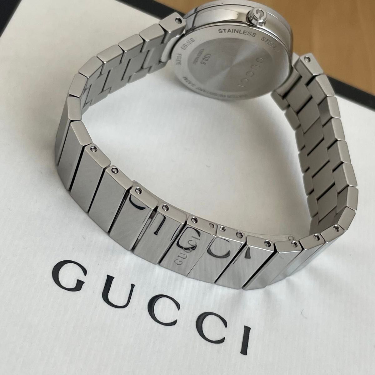 新品同様　極美品　GUCCI グッチ　インターロッキング　レディース　2Pダイヤ　 腕時計　シェル文字盤