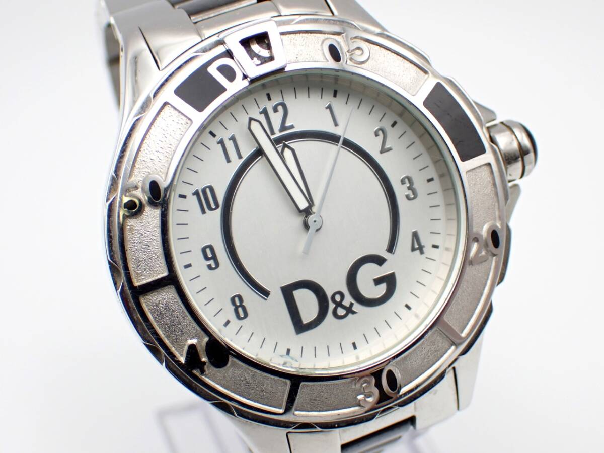 稼働品☆1円～☆Dolce & Gabbana D&G ドルチェ&ガッバーナ QZ メンズ腕時計 シルバー文字盤 回転ベゼル●H0015-600-1の画像2