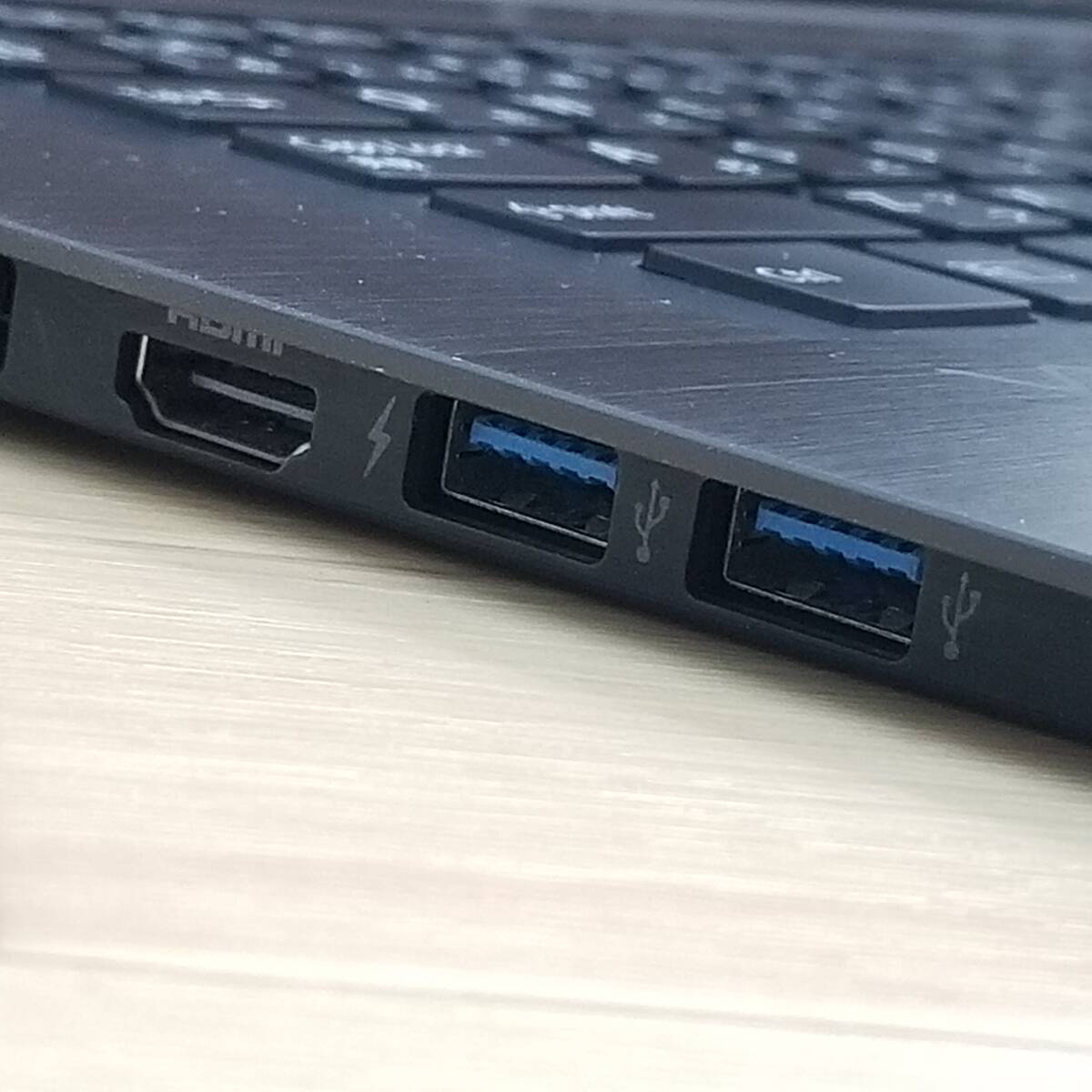 ★Встроенный ★ порт USB 3.0