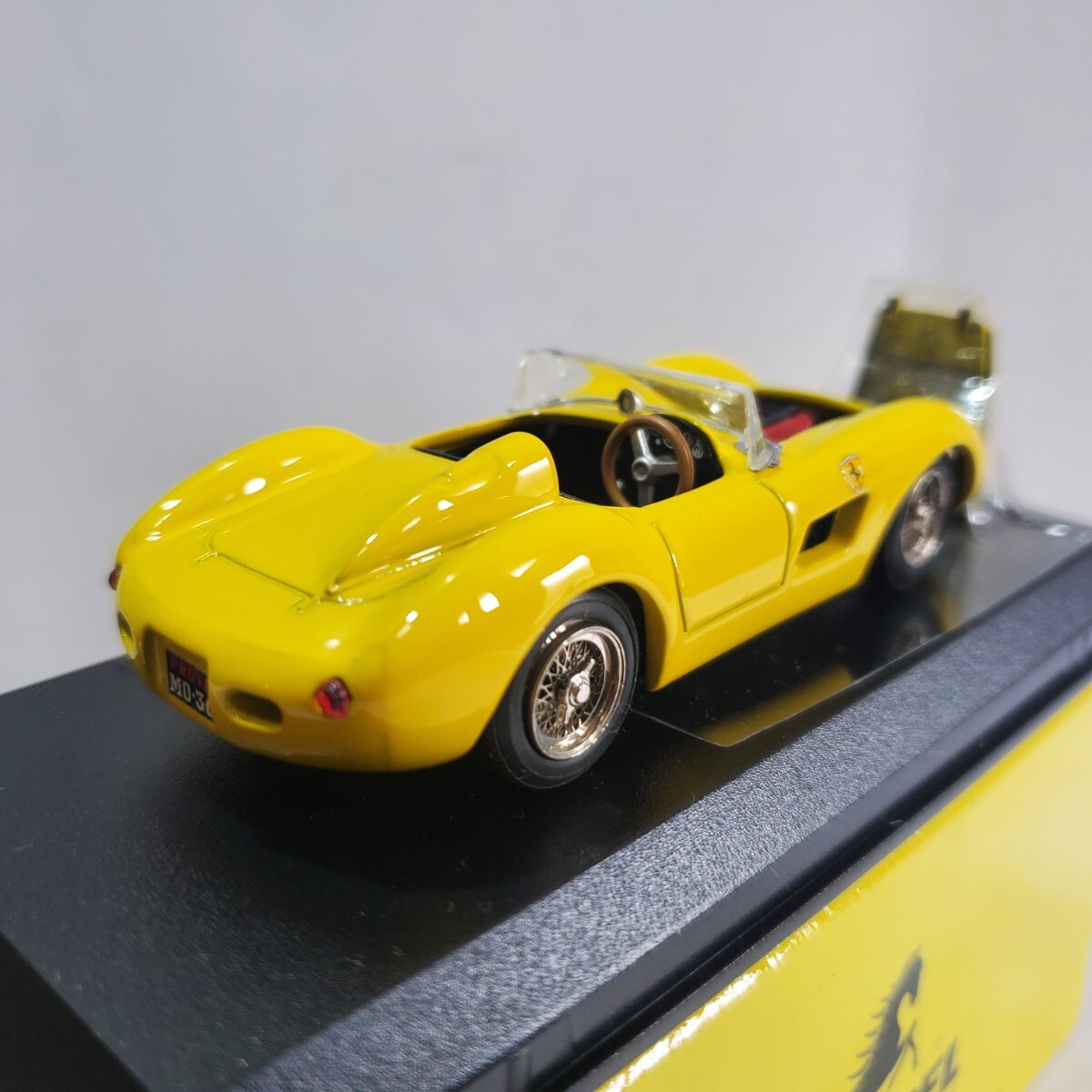 ART MODDL アートモデル 1/43「Ferrari 500 TRC 1956 」フェラーリ エンジン付き イタリア製 新品未使用 263_画像7