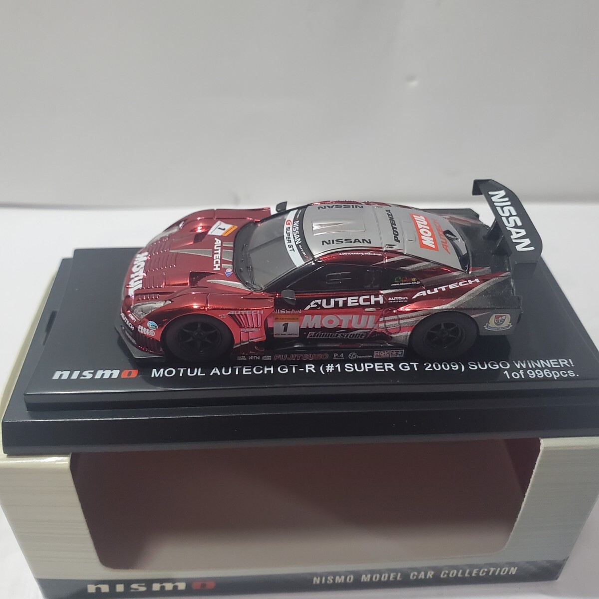 nismo model car collection 1/64 「MOTUL AUTECH GT-R 2009」SUGO WINNER 日産 ニスモ純正パーツ 東京オートサロン 限定品 未使用 268_画像2