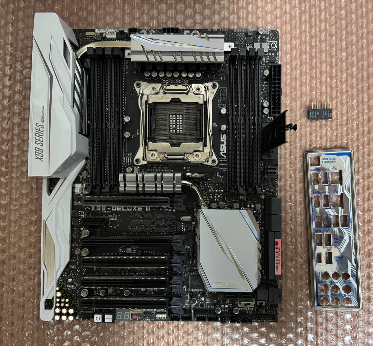 ASUS X99 Deluxe II Intel LGA2011-3 マザーボード 動作確認済み ATX_画像1