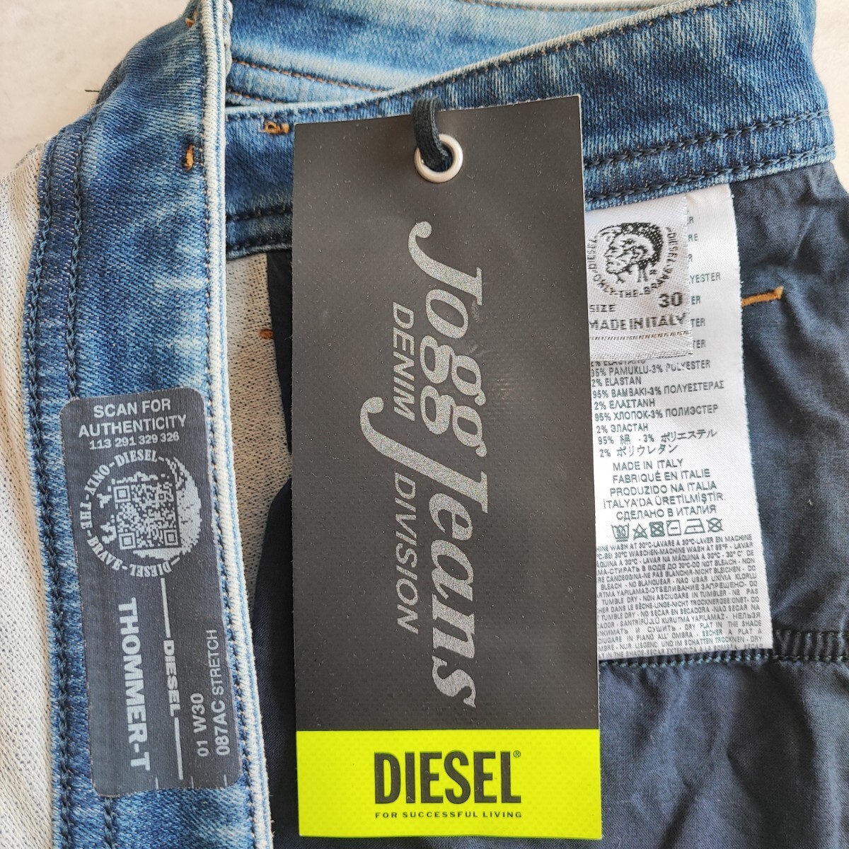 美品 Ｗ３０ DIESEL ディーゼル ジョグ ジーンズ デニム JOGG JEANS THOMMER-T 087AC 即発送