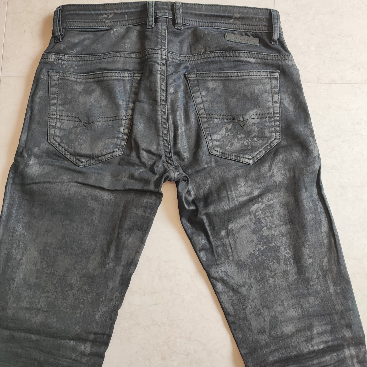 DIESEL Ｗ２８ ディーゼル ジョグ ジーンズ デニム JOGG JEANS THOMMER-CB-NE 069CQ 送料込み