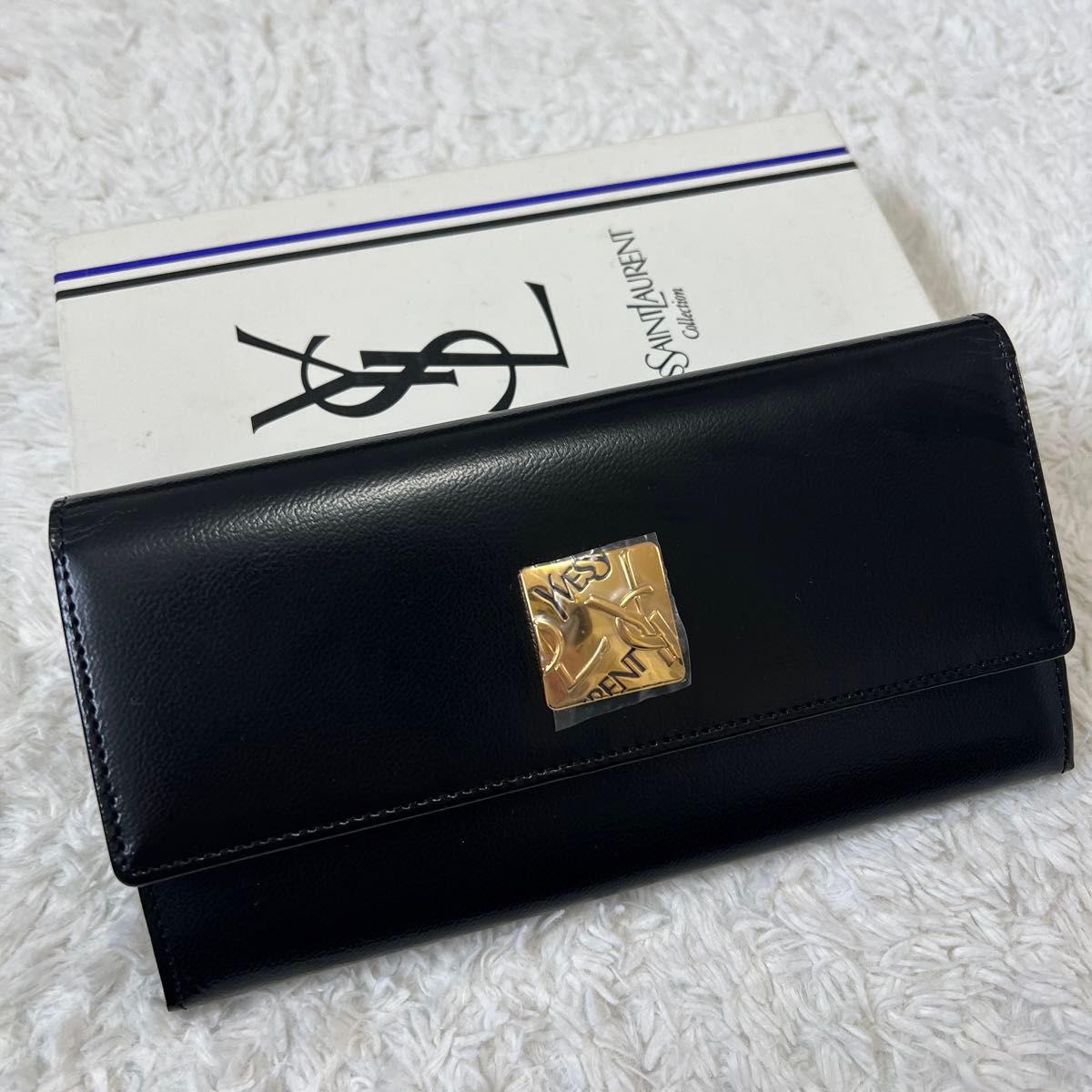 新品未使用 Yves Saint Laurent イヴサンローラン がま口財布 長 新品未使用 Yves Saint Laurent イヴサンローラン がま口財布 長