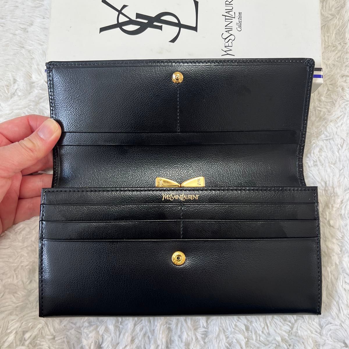 新品未使用 Yves Saint Laurent イヴサンローラン がま口財布 長 新品未使用 Yves Saint Laurent イヴサンローラン がま口財布 長
