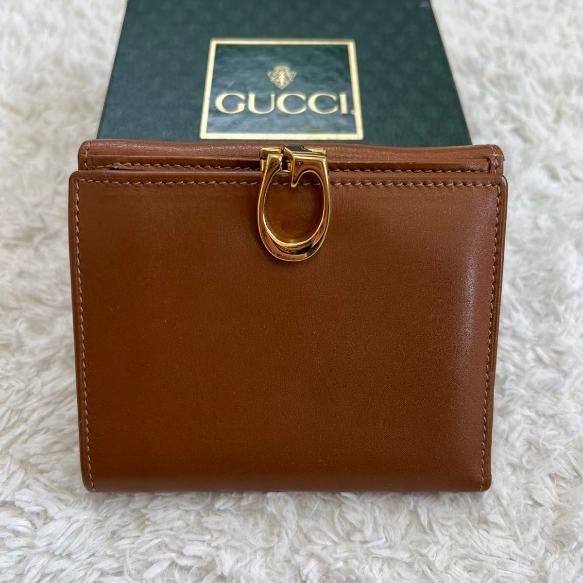 綺麗！ヴィンテージ GUCCI グッチ　オールドグッチ　折財布　二つ折り財布キャメル×ゴールド