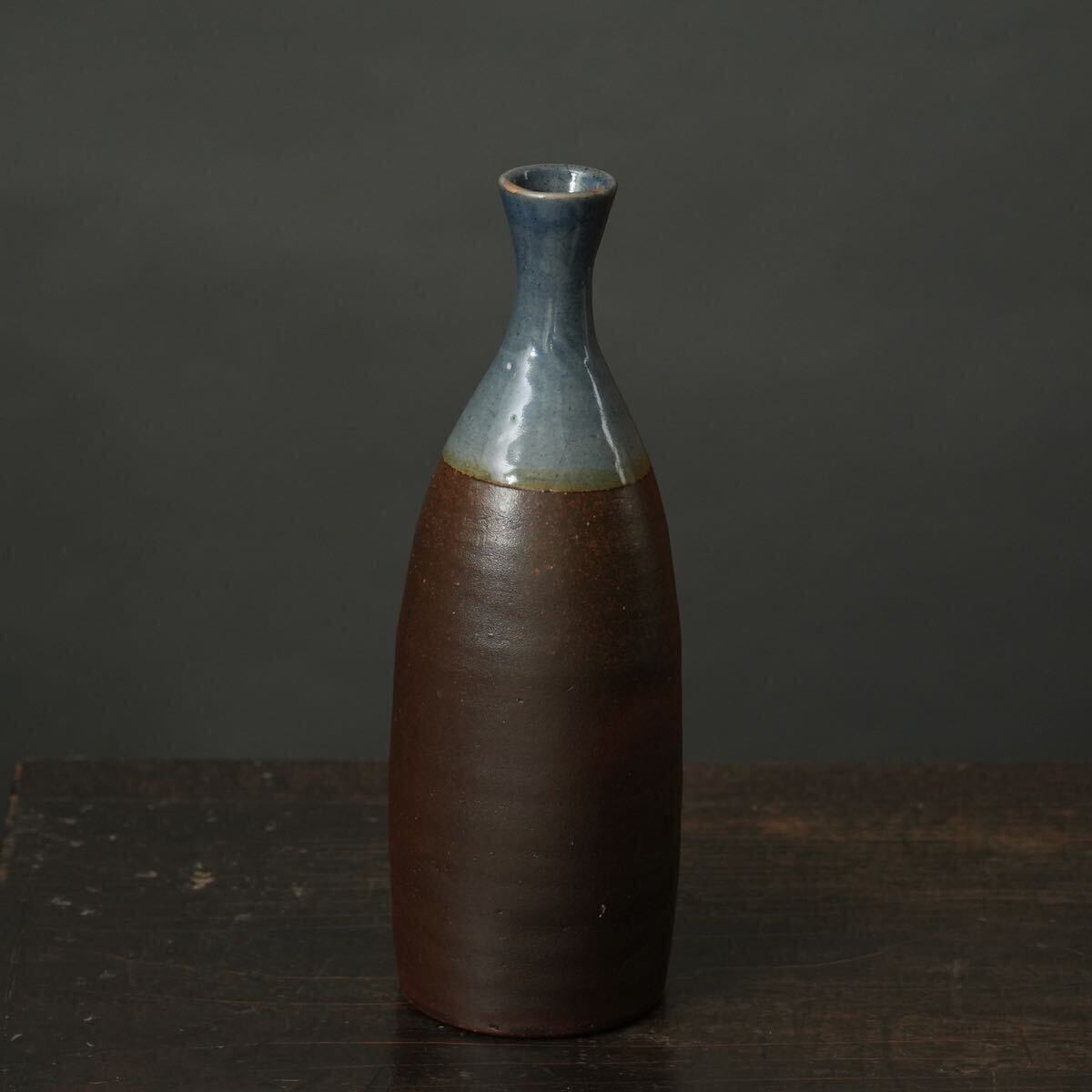  old Kutani . slope hand sake bottle Edo # old Imari era 
