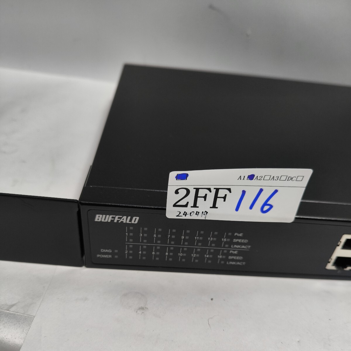 「2FF116」送料無料BUFFALO/バッファロー Webスマートスイッチ BS-GS2016P レイヤー2 Giga PoE給電 16ポート動作品(240419)の画像2