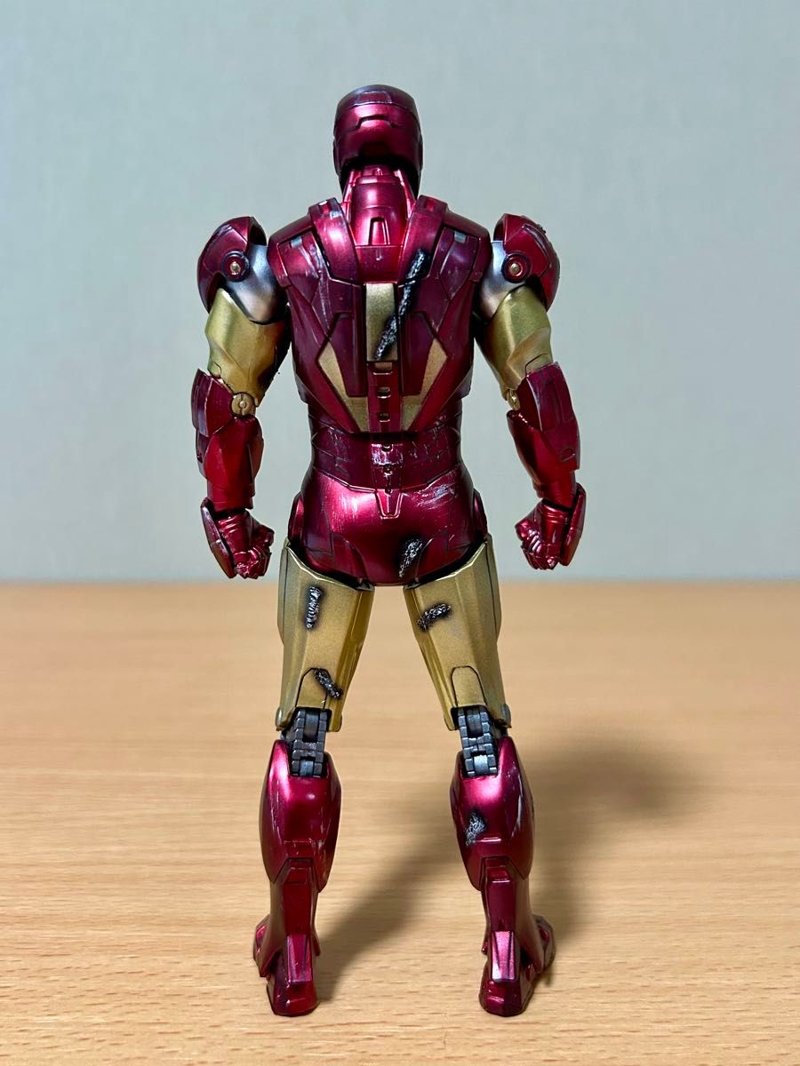 1/10サイズ ZDTOYS アイアンマン マーク6 バトルダメージVer 1/10サイズ ZDTOYS アイアンマン マーク6 バトルダメージVer