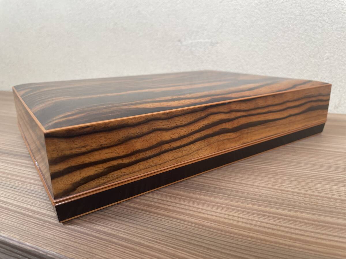 [ top class black persimmon material ] cheap wistaria . Takumi .. wood grain inkstone case finger thing .