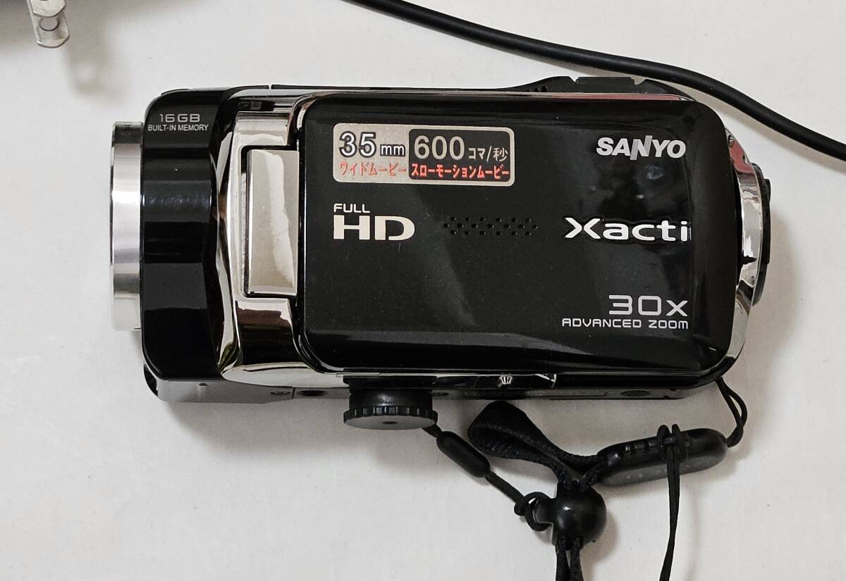 SANYO Xacti サンヨー ザクティ デジタルムービーカメラ DMX-SH11の画像2