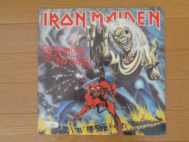 ★美盤 見本盤 白ラベル IRON MAIDEN アイアン・メイデン/THE NUMBER OF THE BEAST 魔力の刻印 ポスター付き  LP★ の画像1