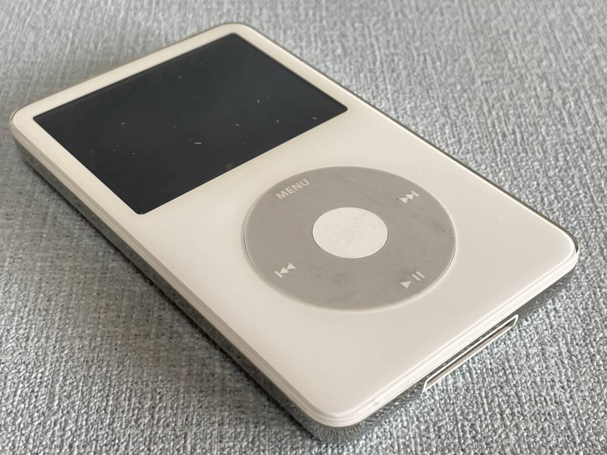 iPod classic 30GB 第5.5世代 ホワイト A1136 動作確認_画像1