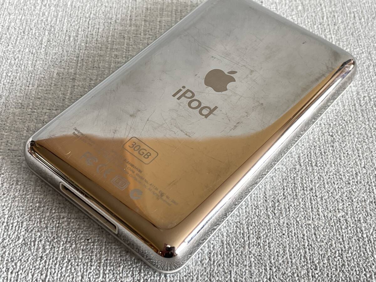 iPod classic 30GB 第5.5世代 ホワイト A1136 動作確認の画像4