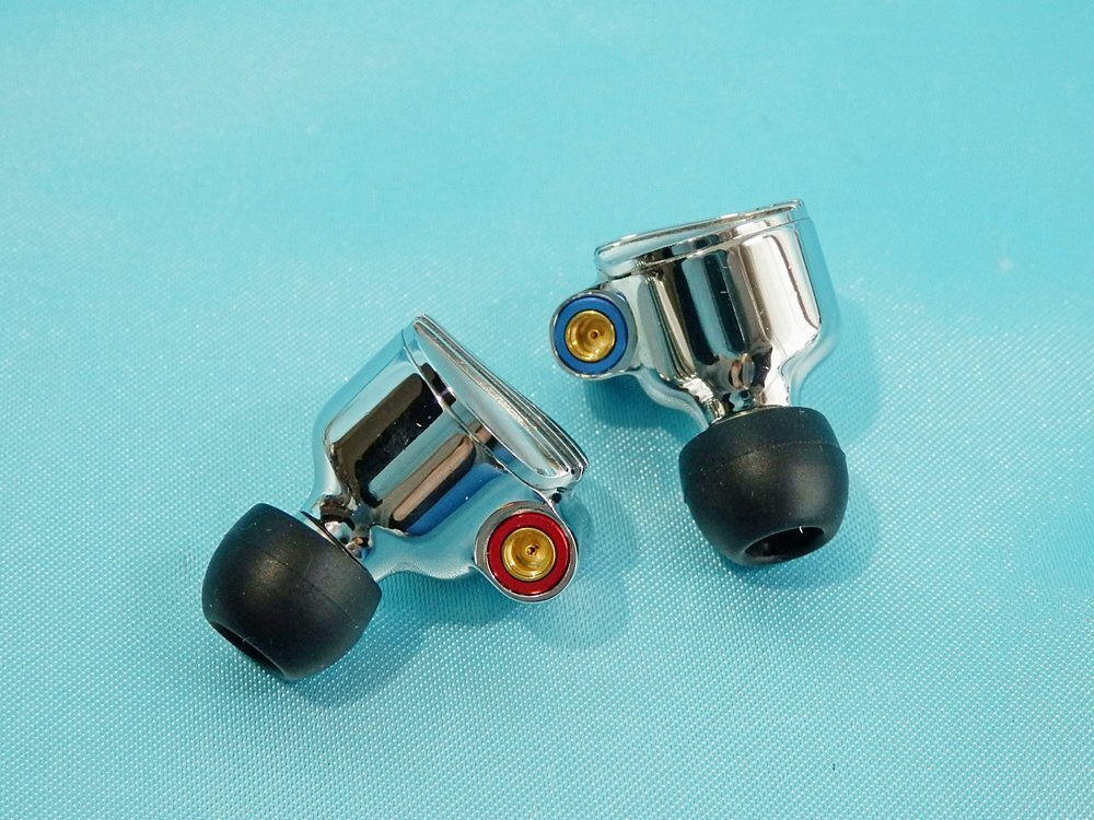 ◆ Fiio / FD5 Titanium [FIO-IEM-FD5-T] ◆チタニウム・イヤホン◆の画像4